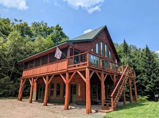 306 Cloutier Dr, Stark, NH 03582