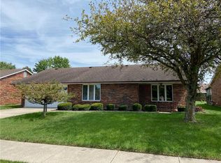 1313 Waterbury Pl, Troy, OH 45373