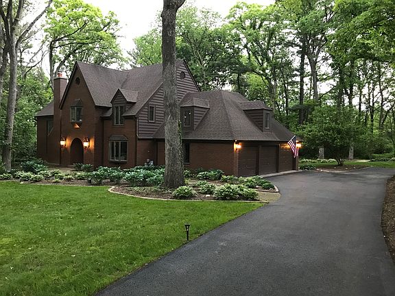 2nd image of 43W772 Willow Creek Ct