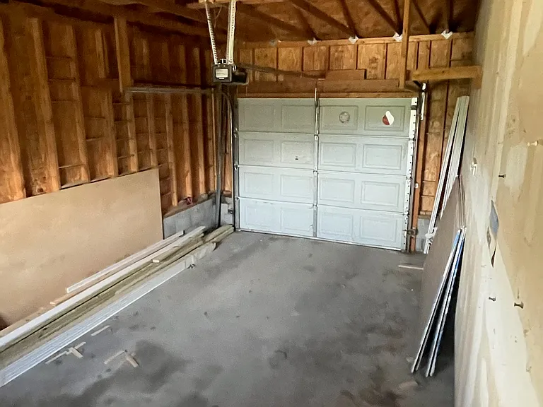 7246 S 24th Ave — Photo 14