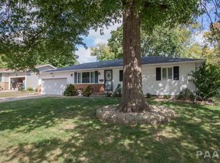 2017 W Newman Pkwy, Peoria, IL 61604
