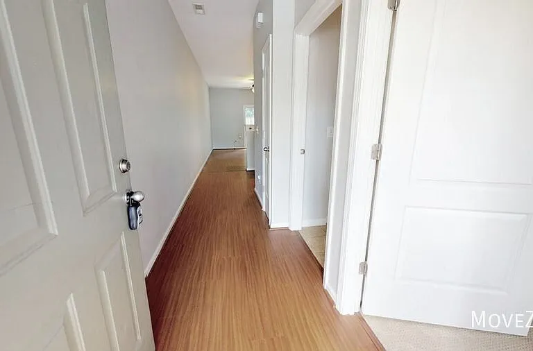 955 Downey Branch Ln — Photo 28