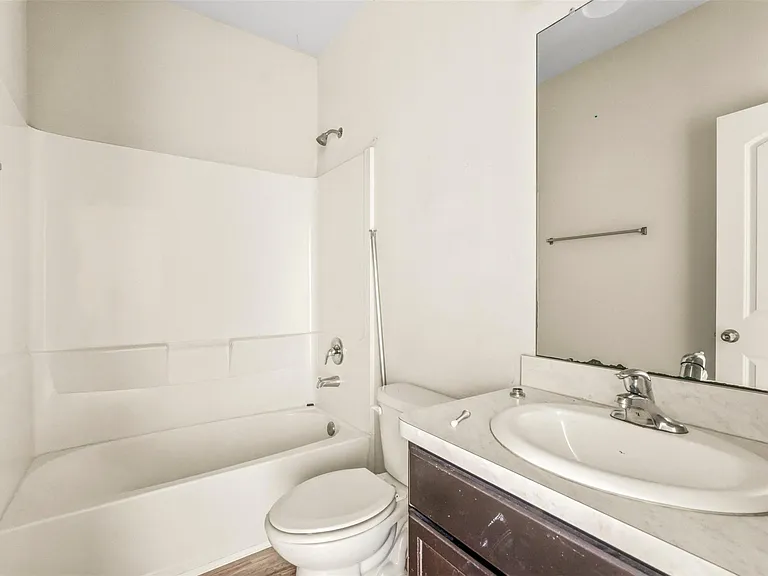 18025 Atwood Mill Dr — Photo 7