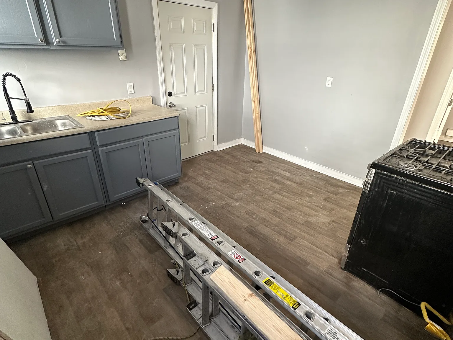 3 bed, 1200 sqft, $1,449 — Photo 4