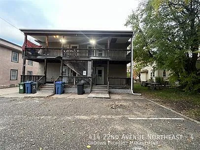 414 22nd Ave NE #4 — Photo 16