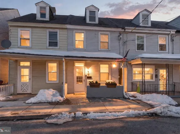 323 Wilson St, Bristol, PA 19007