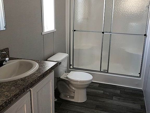 4th image of 6096 Alexandra St