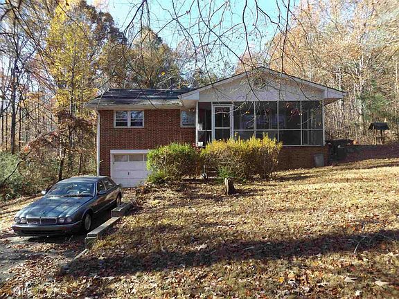 2nd image of 4658 Woodlane Dr