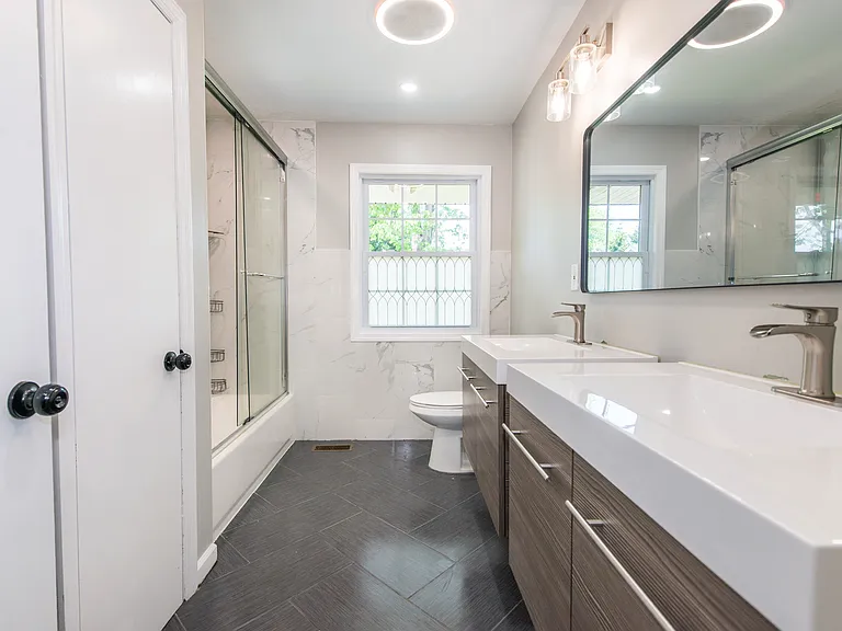 8 Wilcox Ave — Photo 17