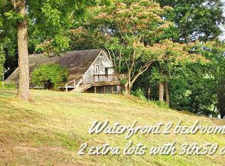 21668 Sumac Dr, Warsaw, MO 65355