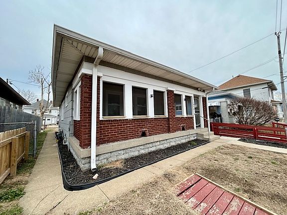 4th image of 1840 W Maryland St