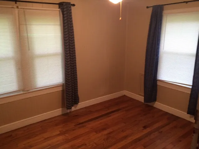 207 S 15th St — Photo 9