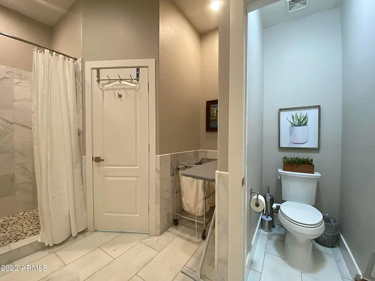 2042 W Periwinkle Way — Photo 21