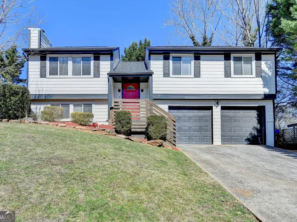 1230 Worthington Hills Dr, Roswell, GA 30076