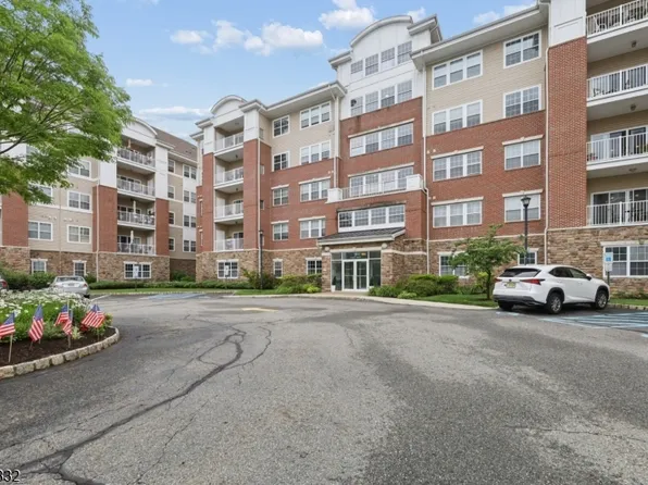 7118 Warrens Way BLDG 7 #118, Wanaque Boro, NJ 07465
