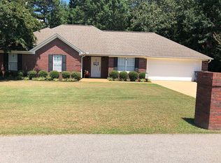 234 Brentwood Dr, Pontotoc, MS 38863
