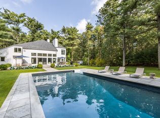 52 Bull Path, East Hampton, NY 11937