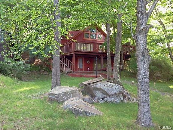 2nd image of 50 Eldridge St