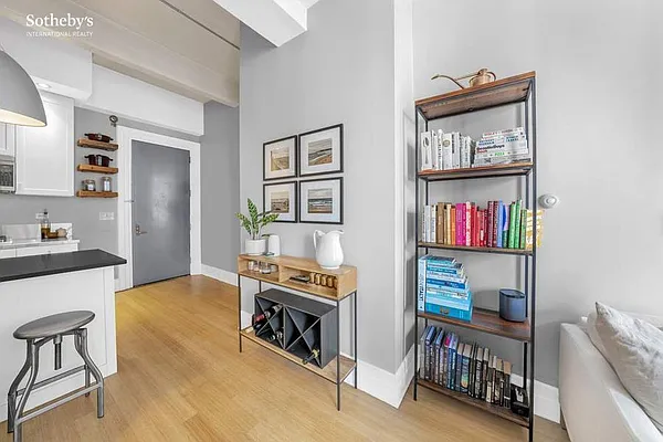 Rented by Sotheby's International Realty | media 26