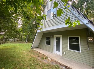 71 Goose Hollow Rd, Morgantown, WV 26508