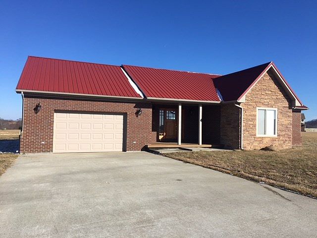 1st image of 29 Cecil Ln