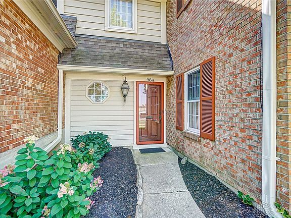 5th image of 984 Congress Park Dr