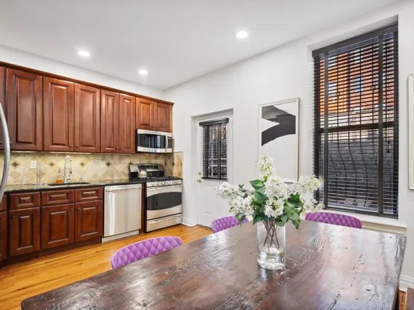 45 Bradhurst Avenue image 3 of 13