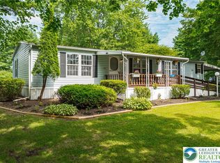 1102 Deer Xing, Breinigsville, PA 18031