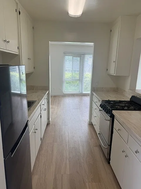 2031 Paseo Dorado #27