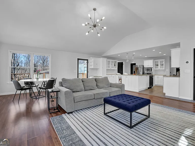 3474 Hildon Cir — Photo 38