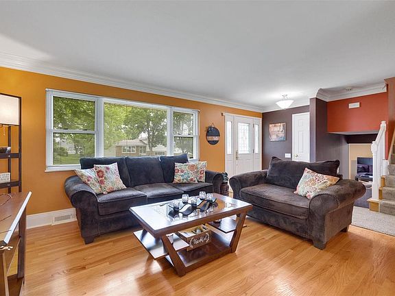 5th image of 4247 Sunnyview Dr