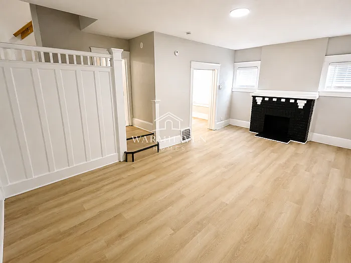 317 Para Ave — Photo 2
