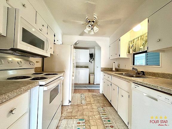 2nd image of 28944 Hubbard St #59