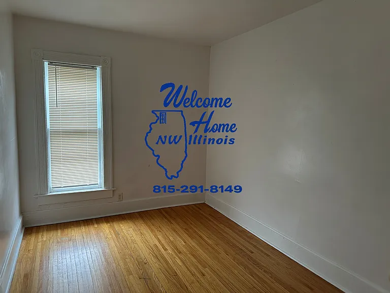 512 Chicago Ave — Photo 30