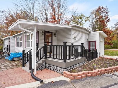 418 E Caston Rd #C-1, Akron, OH, 44319