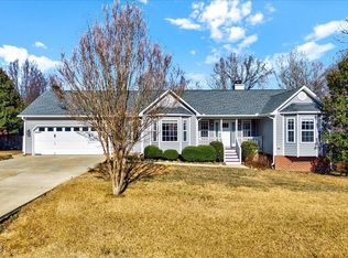 1716 Middle Ridge Dr, Willow Spring, NC 27592