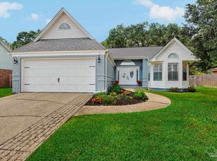 1605 Kinsale Dr, Cantonment, FL 32533