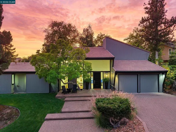 65 Bates Blvd, Orinda, CA 94563
