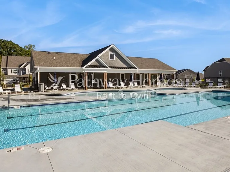 335 Kennerly Center Dr — Photo 16