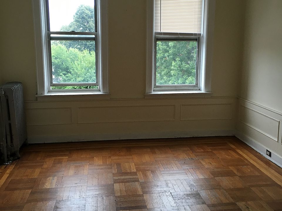 1st image of 154 Belmont Ave #407