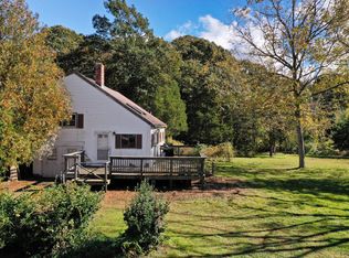 827 Shore Rd, Pocasset, MA 02559