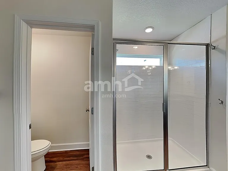 4526 Reisswood Loop — Photo 11