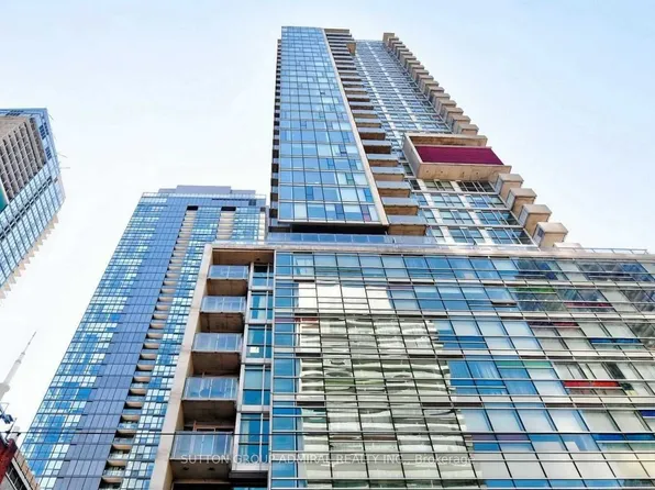 375 King St W, Toronto, ON
