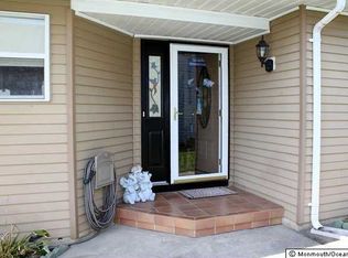 24 Oakengates Dr, Toms River, NJ 08757