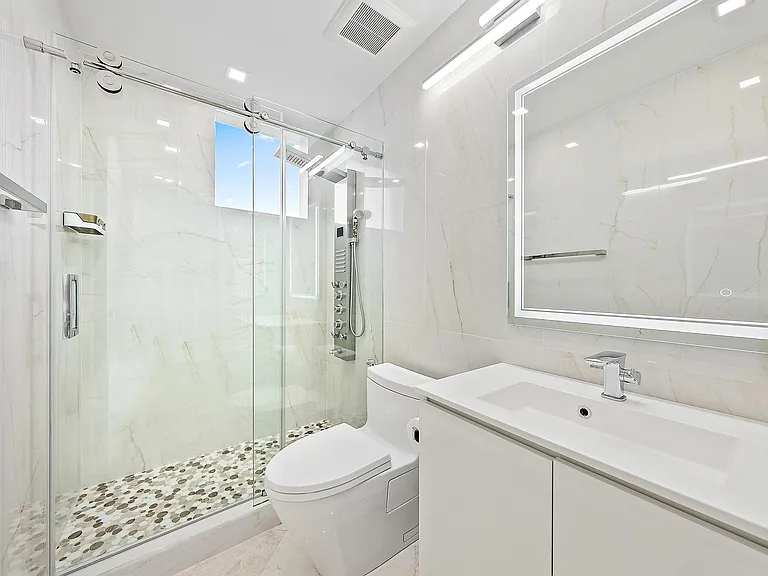 2070 N Ocean Blvd #Penthouse 4 — Photo 29