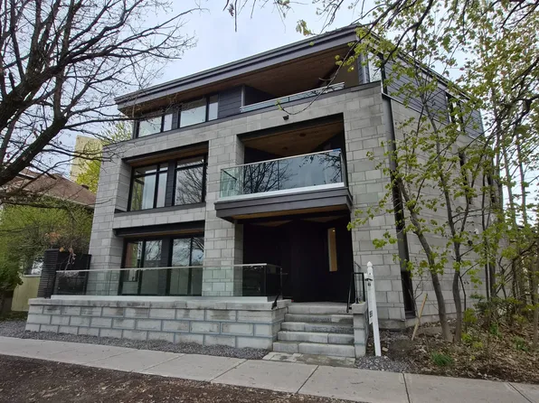 112 Queen Elizabeth Driveway, Ottawa, ON K2P 1E6