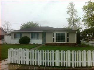 1st image of 3601 Justine Dr