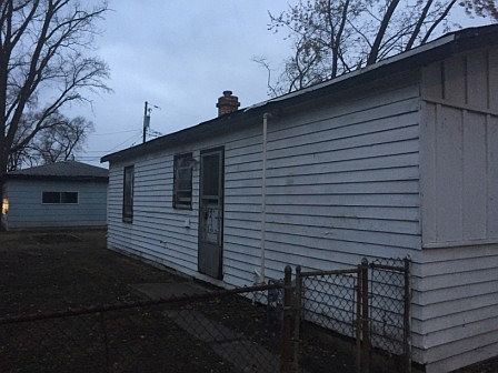 2nd image of 14948 S Richmond Ave