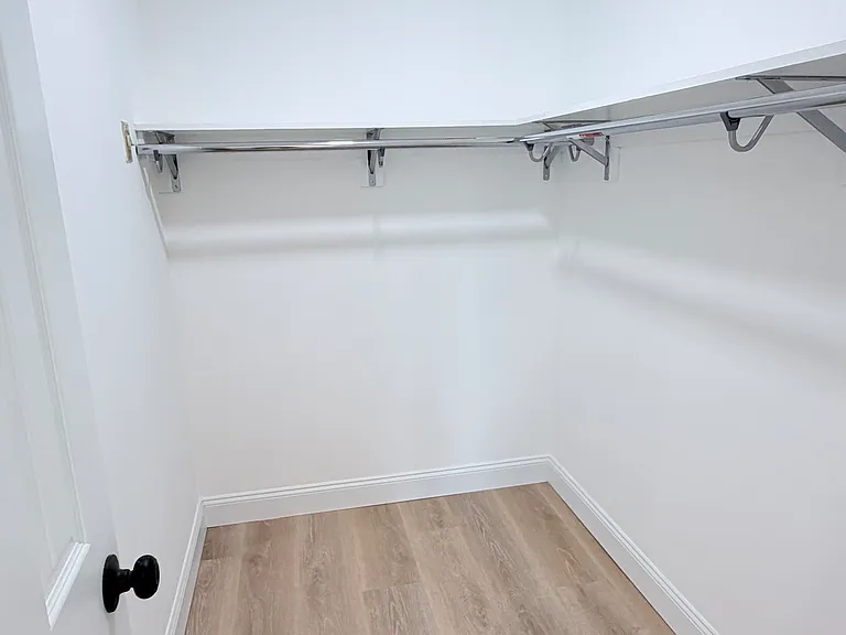 500 Washington St #207 — Photo 7