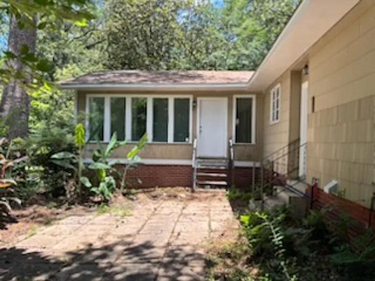 3147 Shirley Dr — Photo 16